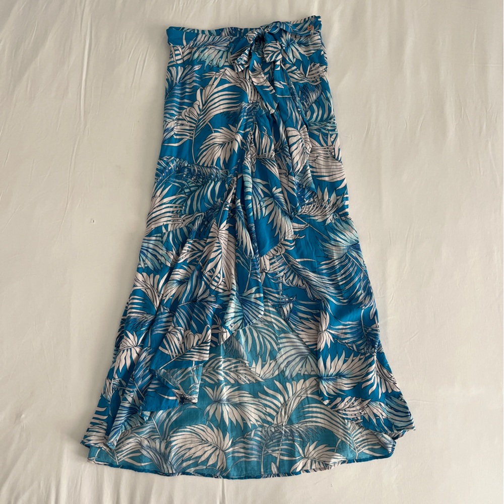 Maaji Maxi Wrap Skirt Blue Size Small Beachwear Resortwear Revolve Skirt
